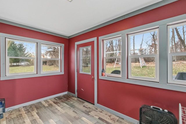 N3741 6th Road, Oxford, WI 53952