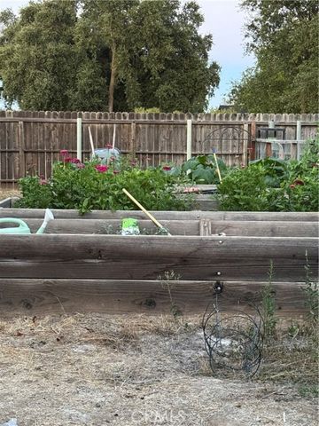 8220 Marek Road, Los Molinos, CA 96055