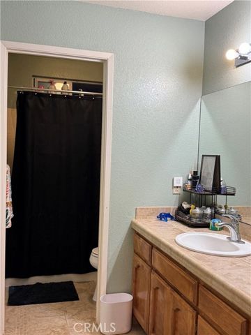 8220 Marek Road, Los Molinos, CA 96055