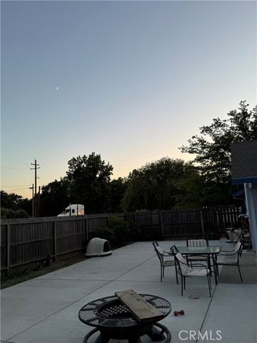 8220 Marek Road, Los Molinos, CA 96055