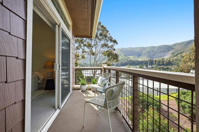 332 Crescent Court, Brisbane, CA 94005