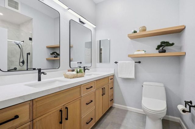 332 Crescent Court, Brisbane, CA 94005