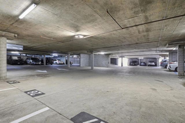 332 Crescent Court, Brisbane, CA 94005