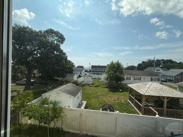 54 Pleasant St B, Wareham, MA 02571