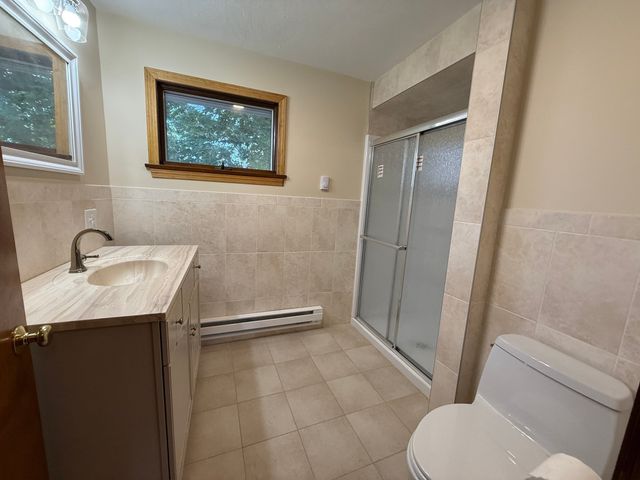 54 Pleasant St B, Wareham, MA 02571