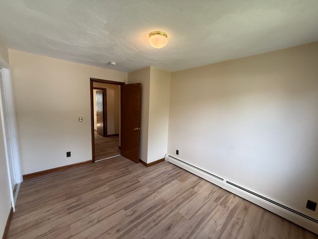 54 Pleasant St B, Wareham, MA 02571