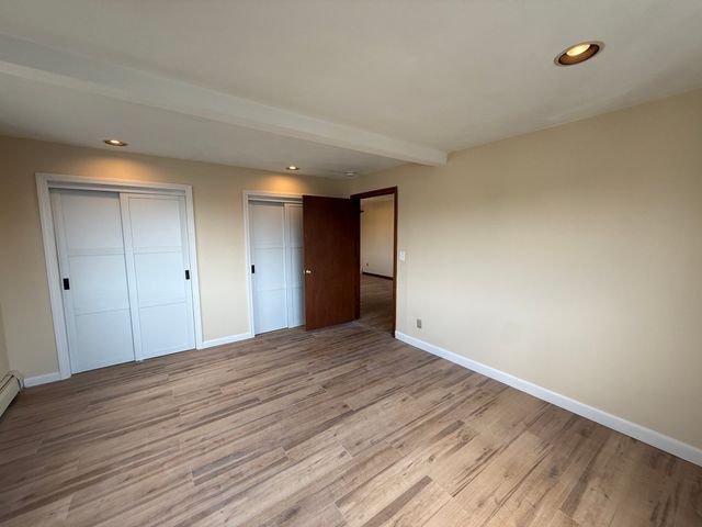 54 Pleasant St B, Wareham, MA 02571