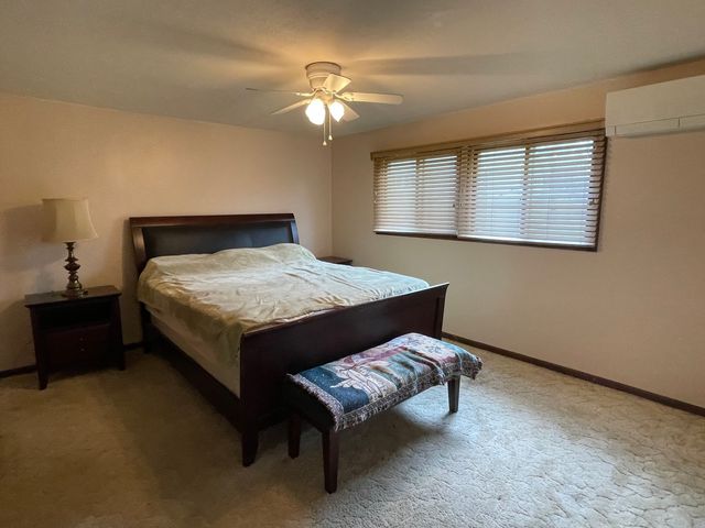 900 Georgean Lane, Schaumburg, IL 60193