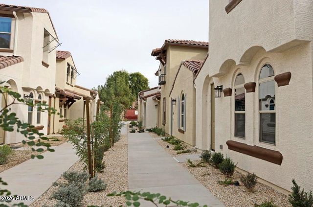 3855 S MCQUEEN Road 64, Chandler, AZ 85286