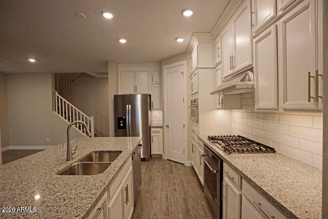 3855 S MCQUEEN Road 64, Chandler, AZ 85286