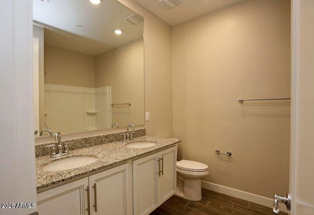 3855 S MCQUEEN Road 64, Chandler, AZ 85286