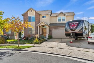 1542 E 925 S, Clearfield, UT 84015