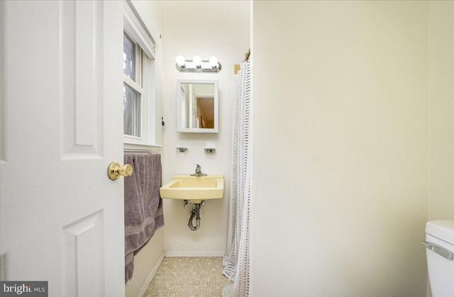 2536 SANDYMOUNT RD, Finksburg, MD 21048