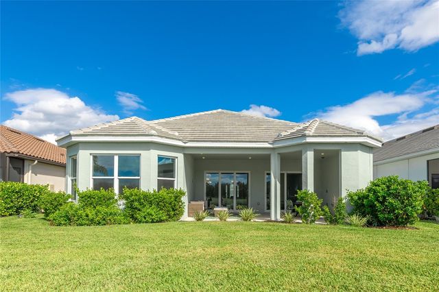 15722 SAN LAZZARO AVENUE, Lakewood Ranch, FL 34211