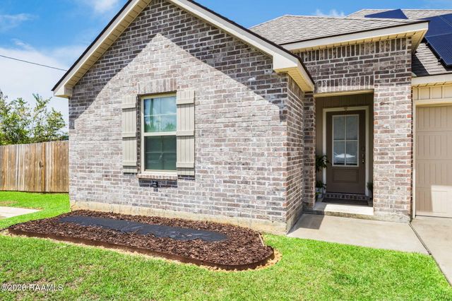 108 Harvest Hill, Broussard, LA 70518