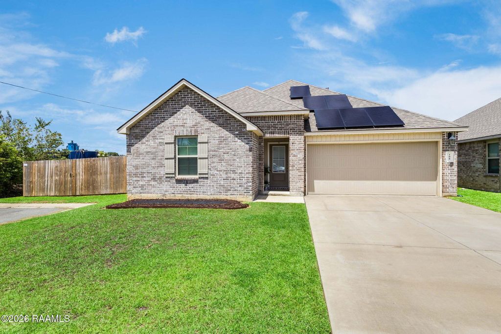 108 Harvest Hill, Broussard, LA 70518