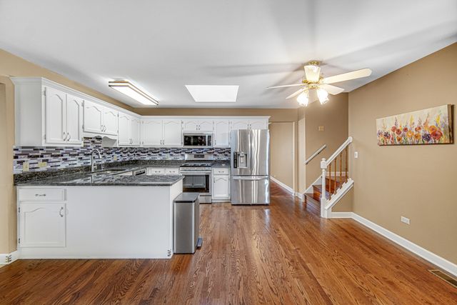 16448 S Rowley Lane, Lockport, IL 60441