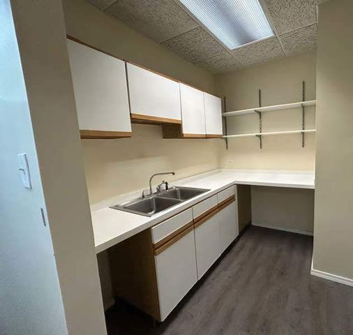 1795 S Washington Street 103, Naperville, IL 60565