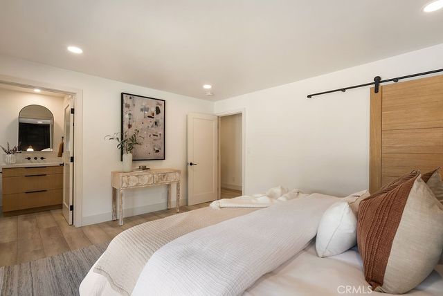 12822 Fairhaven, North Tustin, CA 92705