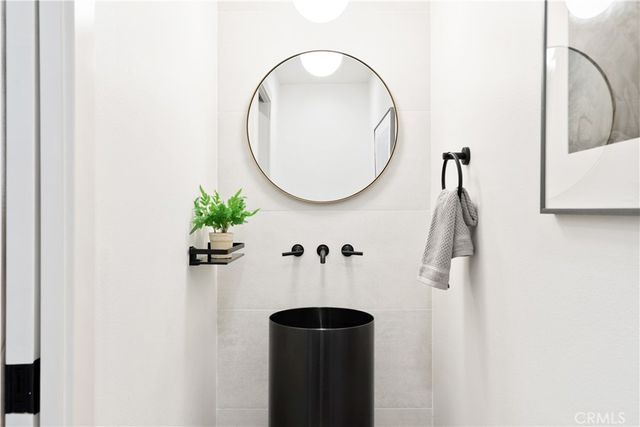 12822 Fairhaven, North Tustin, CA 92705