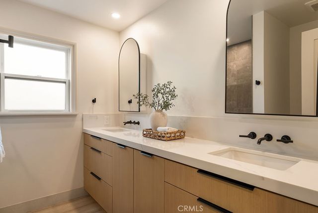 12822 Fairhaven, North Tustin, CA 92705