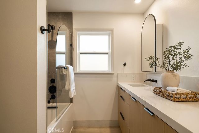 12822 Fairhaven, North Tustin, CA 92705