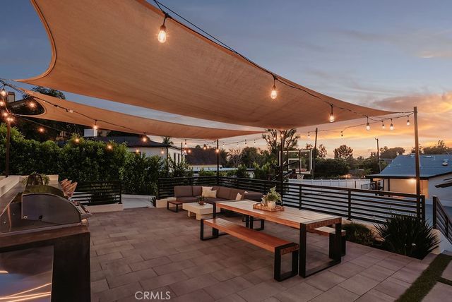 12822 Fairhaven, North Tustin, CA 92705