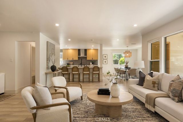 12822 Fairhaven, North Tustin, CA 92705