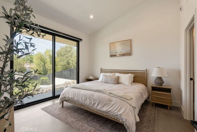 12822 Fairhaven, North Tustin, CA 92705