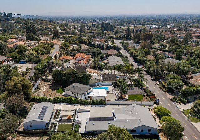 12822 Fairhaven, North Tustin, CA 92705