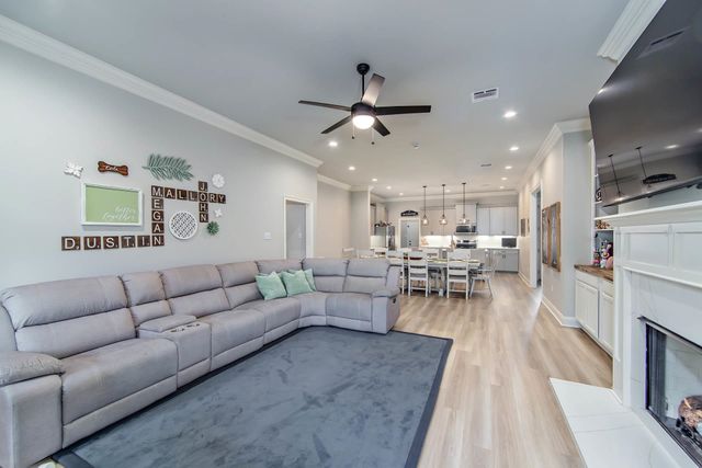 327 Modesto Drive, Houma, LA 70364
