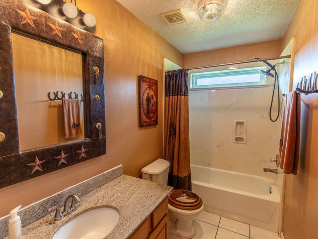 3936 Beasley West End Road, Beasley, TX 77417