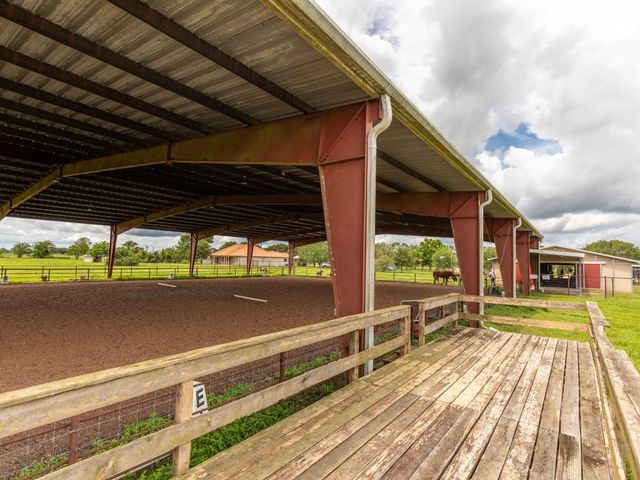 3936 Beasley West End Road, Beasley, TX 77417
