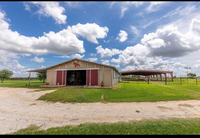 3936 Beasley West End Road, Beasley, TX 77417