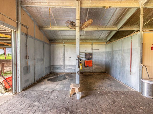 3936 Beasley West End Road, Beasley, TX 77417