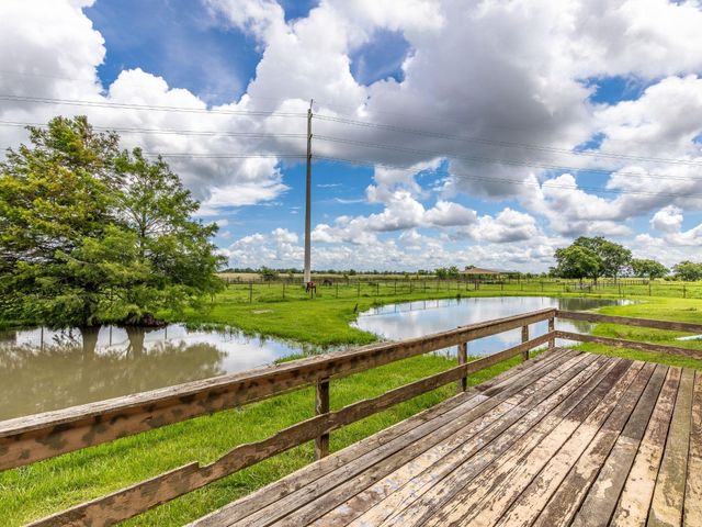3936 Beasley West End Road, Beasley, TX 77417