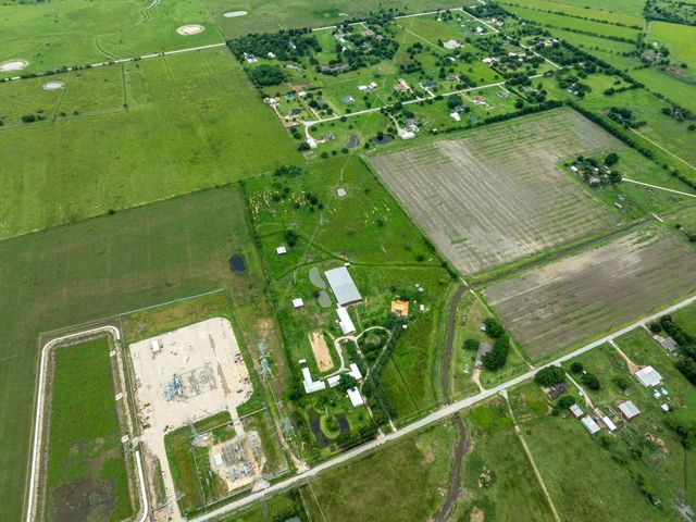 3936 Beasley West End Road, Beasley, TX 77417