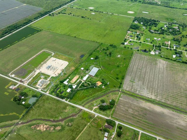 3936 Beasley West End Road, Beasley, TX 77417