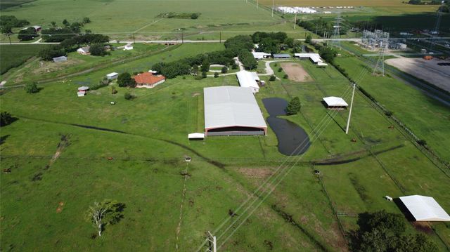 3936 Beasley West End Road, Beasley, TX 77417