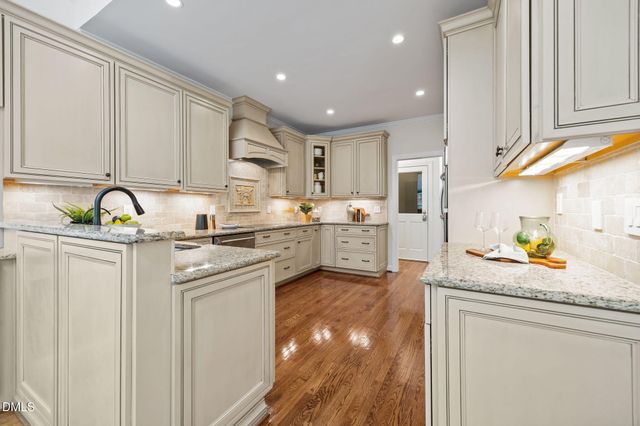101 Coventry Lane, Cary, NC 27511