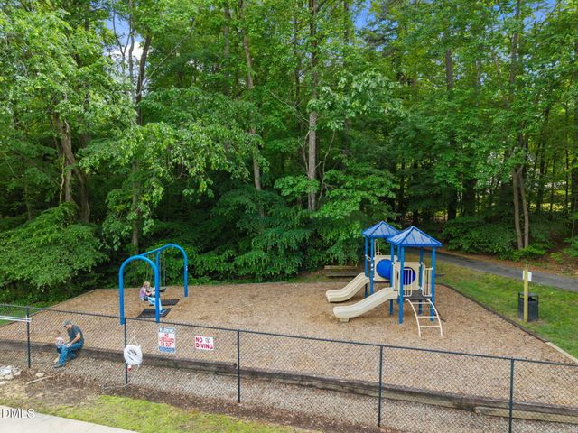 101 Coventry Lane, Cary, NC 27511