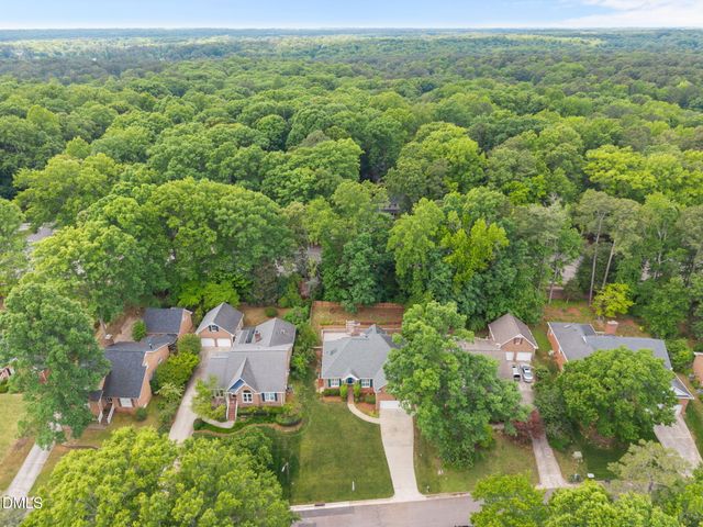 101 Coventry Lane, Cary, NC 27511