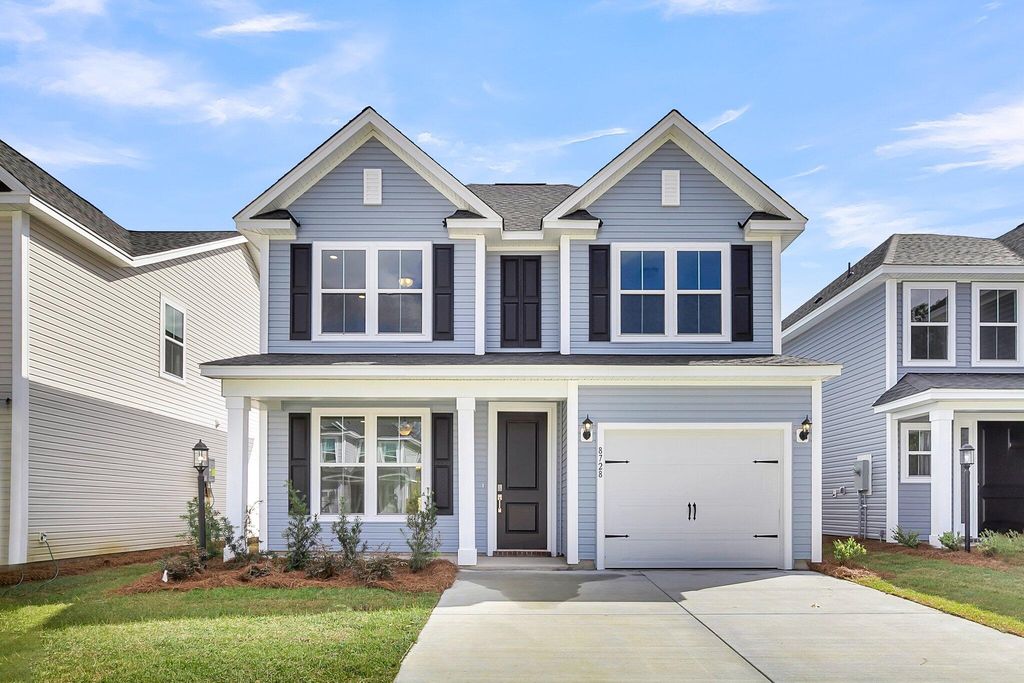 813 Abbey Gardens Lane, Moncks Corner, SC 29461