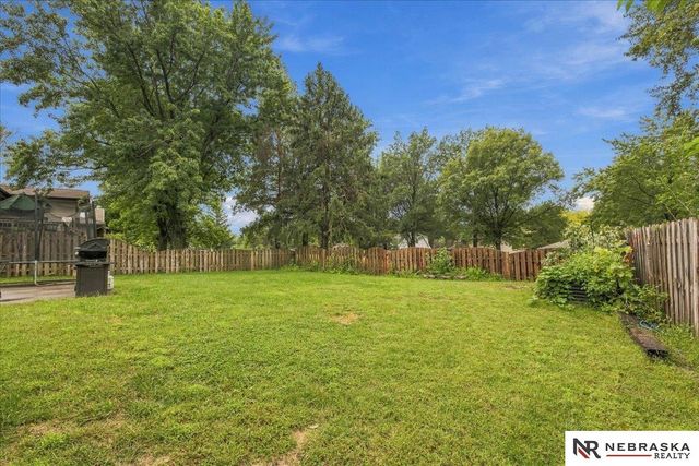 3149 Stephanos Drive, Lincoln, NE 68516