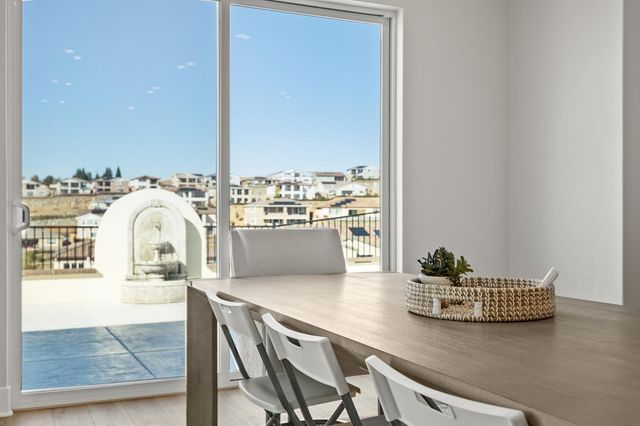 14809 Rustic Ridge Cir, Folsom, CA 95630