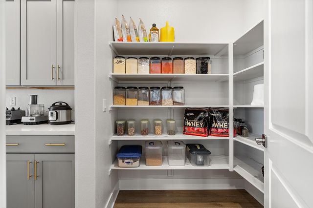 14809 Rustic Ridge Cir, Folsom, CA 95630