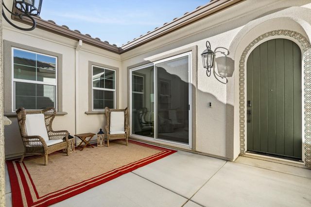 14809 Rustic Ridge Cir, Folsom, CA 95630