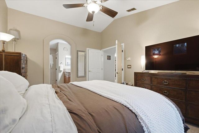 5545 Montclair Dr, Rocklin, CA 95677
