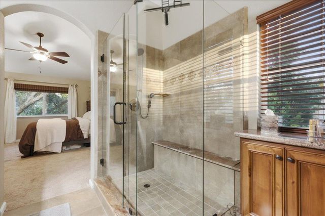 5545 Montclair Dr, Rocklin, CA 95677