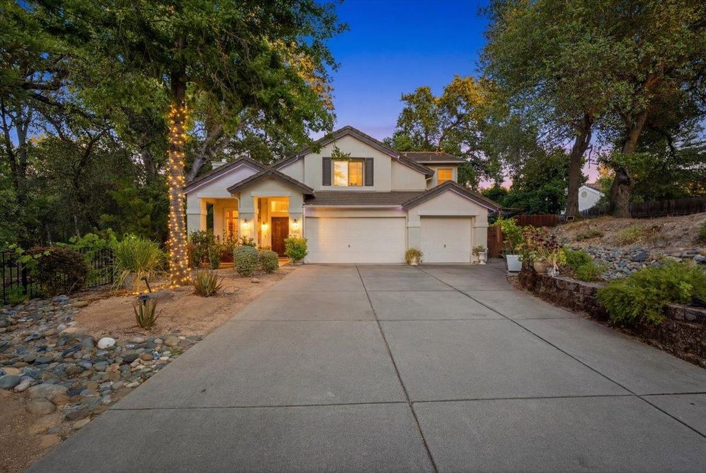 5545 Montclair Dr, Rocklin, CA 95677